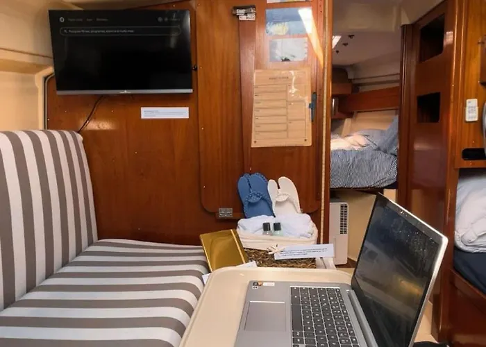 보트호텔 Corvo 1994 *